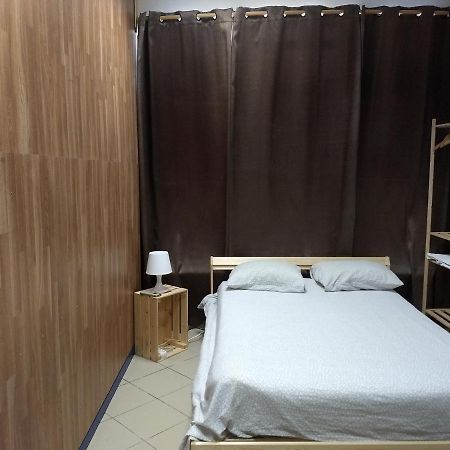 Melaya Budget Hostel ファロ エクステリア 写真